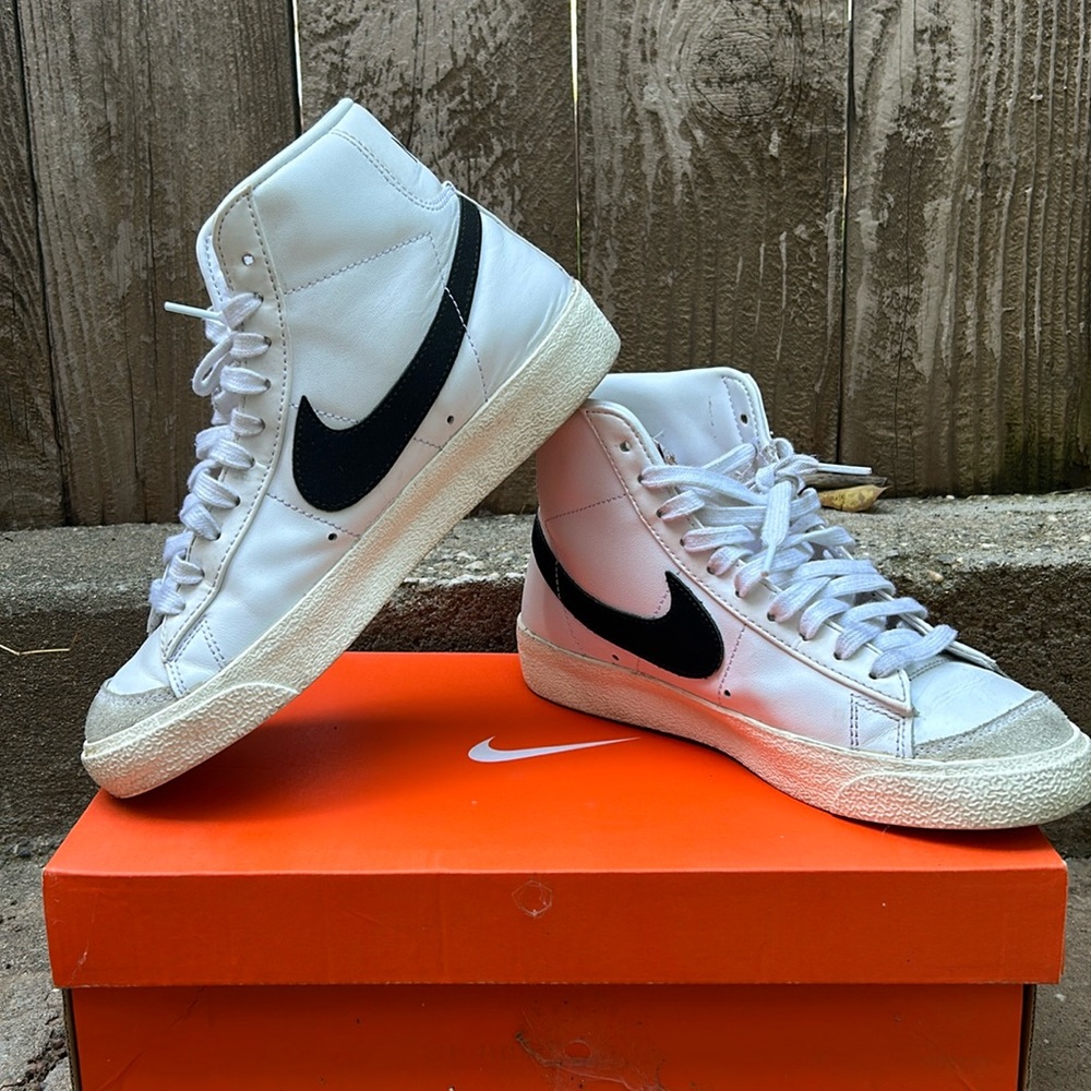 Nike , don’t know the exact name